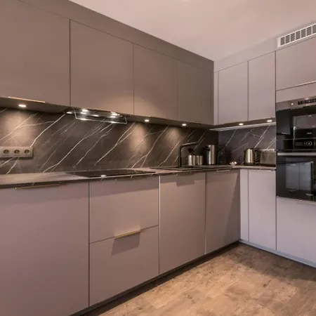 Chandonnelles I - L4l5 Beautiful Renovated * Mussillon