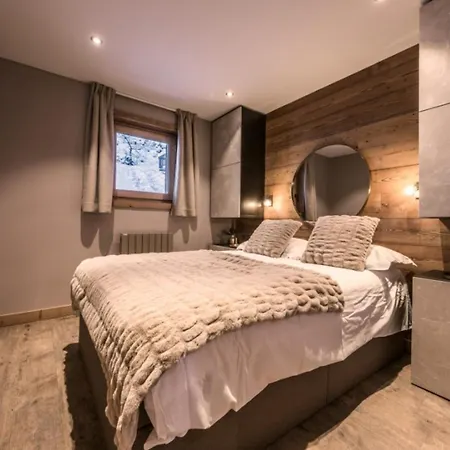 Chandonnelles I - L4l5 Beautiful Renovated Mussillon